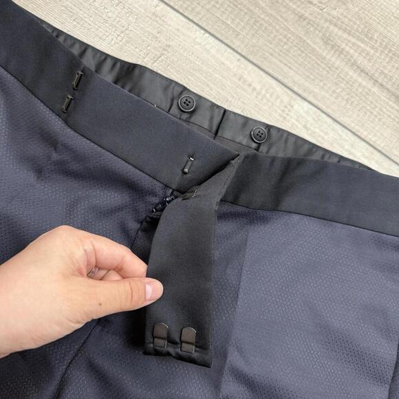 Emporio Armani Dress Pants Navy Textured Slim Fit  Italy Made Size 50 Wool Blend - Picture 8 of 13